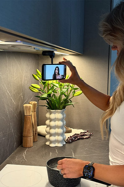 Vakumlu Manyetik Telefon Tutucu